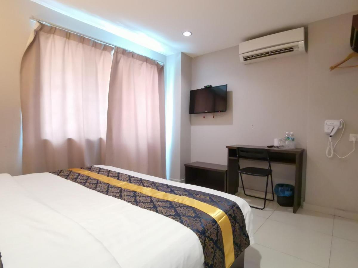 Star Bay Hotel Lumut Exterior photo